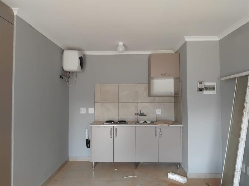Cottage To Rent in Birch Acres, Kempton Park - Photo 1