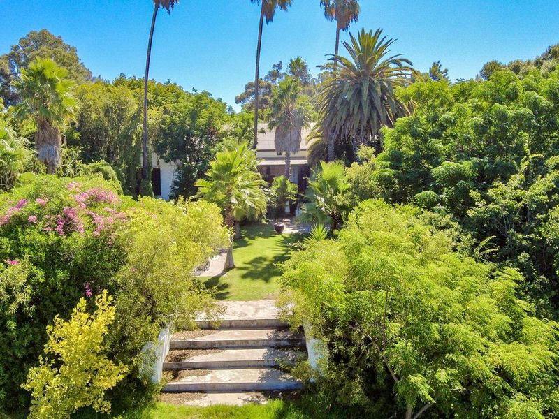 House For Sale in Hopefield - Photo 2