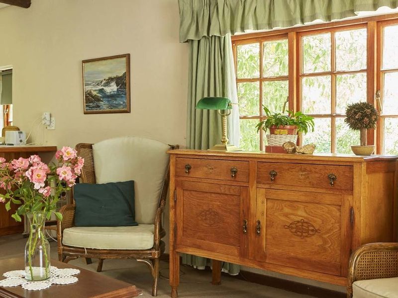 194-hectare estate offers a compelling combination of vineyard excellence and heritage significance - Photo 8