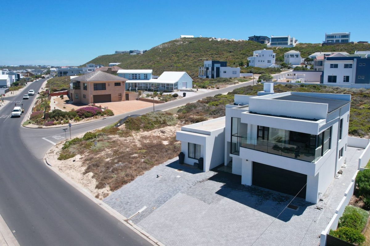 House For Sale in Pearl Bay, Yzerfontein - Photo 2