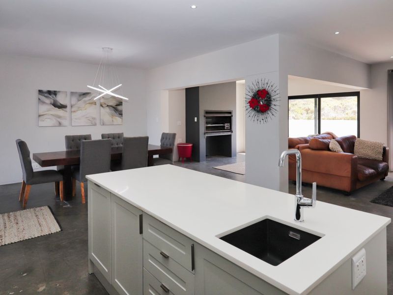 House For Sale in Pearl Bay, Yzerfontein - Photo 7