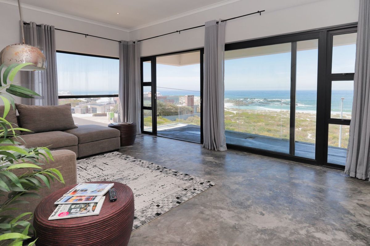 House For Sale in Pearl Bay, Yzerfontein - Photo 4