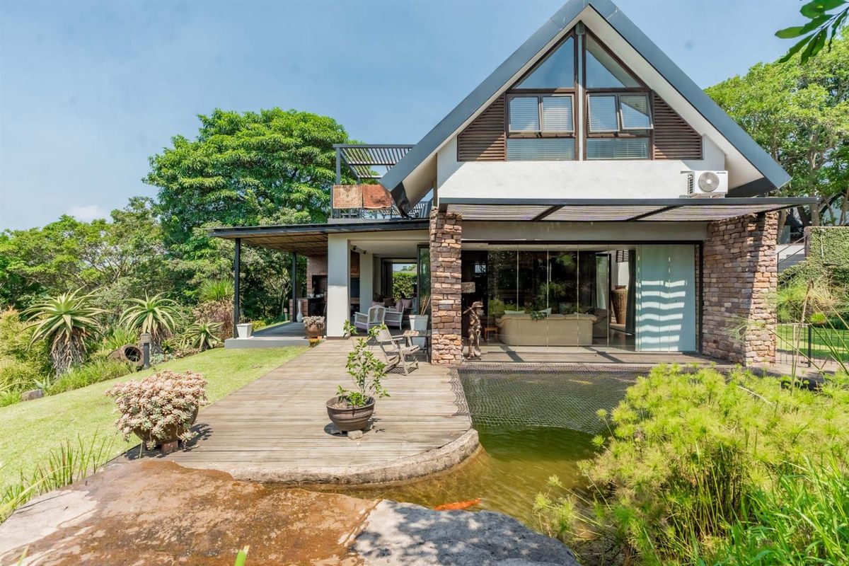 Rare Large Stand with Peaceful Garden Views in a Prime Location - Photo 3