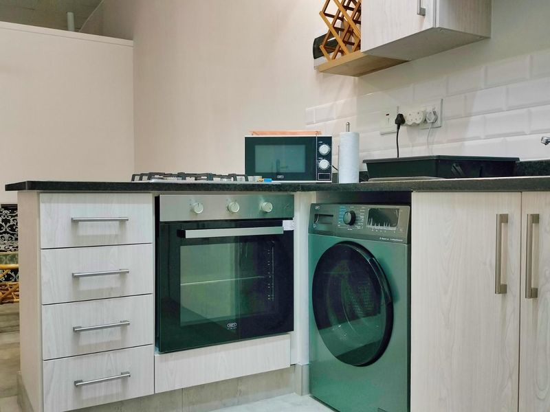 Apartment To Rent in Hilton Central, Hilton, KwaZulu Natal - Photo 9