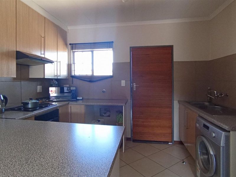 2 bed 1 bath SAGEWOOD - Photo 2