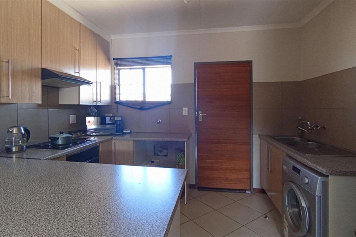 2 bed 1 bath SAGEWOOD - Photo 2