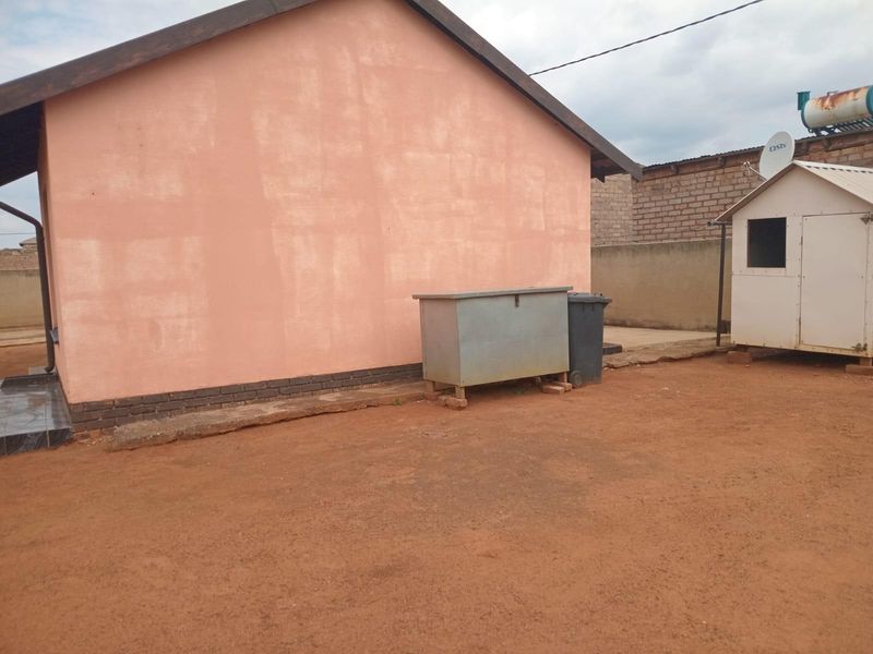 House To Rent in Protea Glen, Soweto - Photo 9