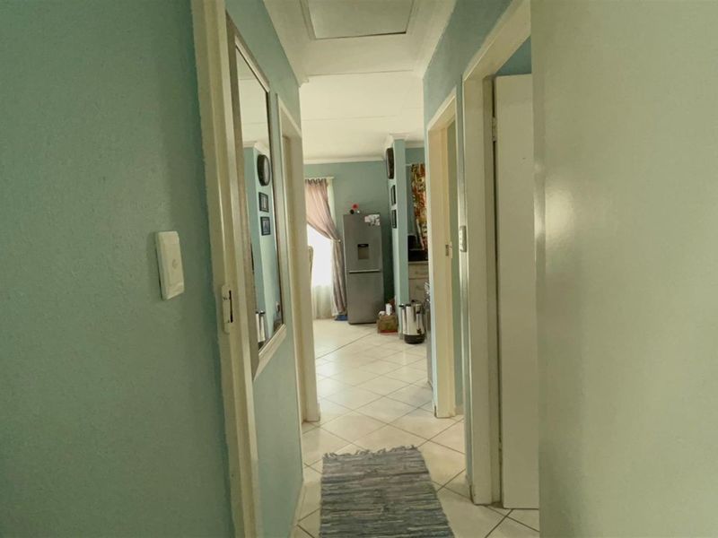 2-Bedroom House For Sale in Zamdela, Sasolburg - Photo 9