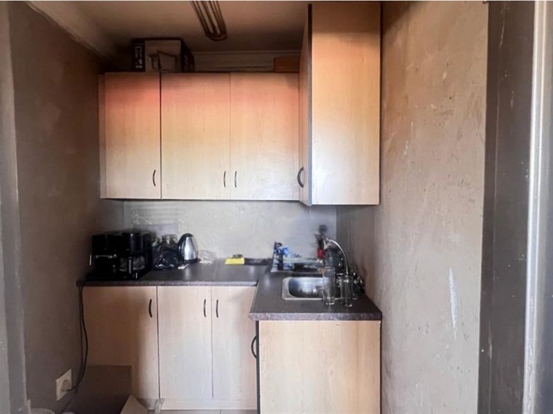 House For Sale in Lenasia Ext 10, Lenasia, Johannesburg - Photo 8