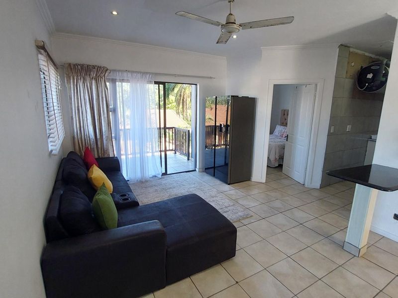 2 Bedroom Apartment For Sale in Shelly Beach, Margate, KwaZulu Natal - Photo 8
