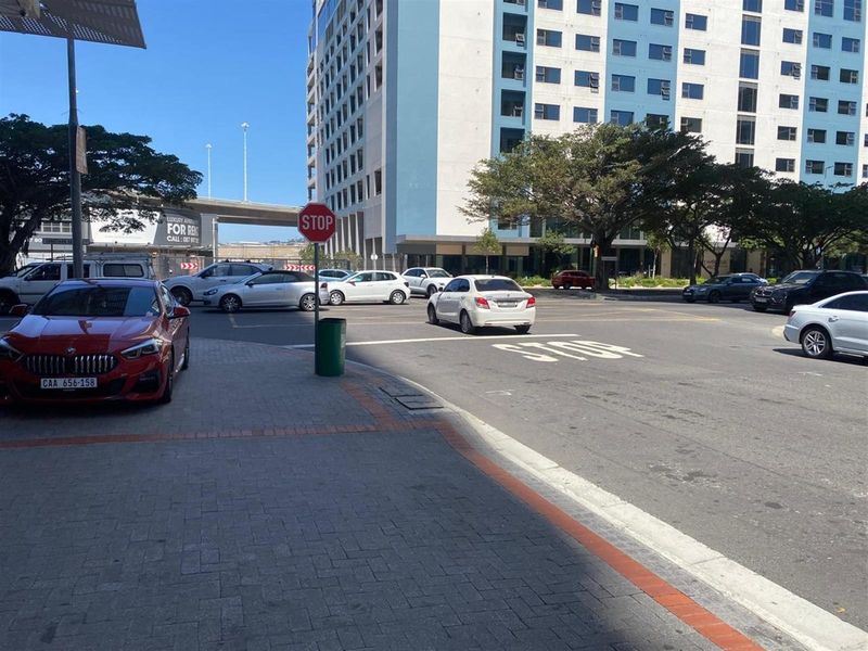 Motor Showroom- Retail Space To Rent in Foreshore, Cape Town - Photo 9