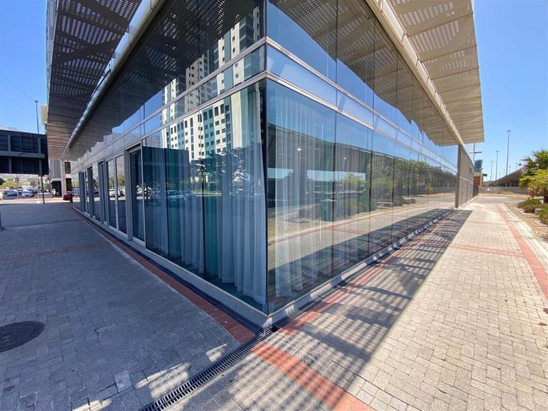 Motor Showroom- Retail Space To Rent in Foreshore, Cape Town - Photo 1
