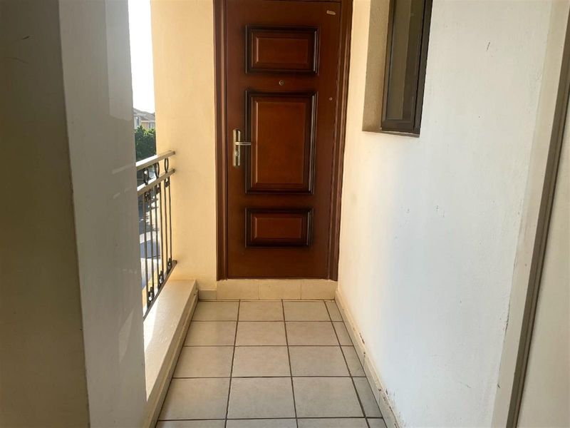 Apartment To Rent in Carlswald, Midrand - Photo 4
