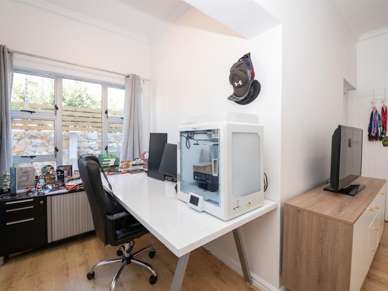 House For Sale in Pringle Bay - Photo 9