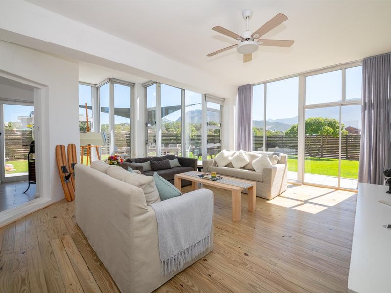 House For Sale in Pringle Bay - Photo 6