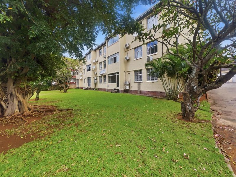 2 Bedroom Apartment For Sale in Morningside, Durban, KwaZulu-Natal - Photo 1