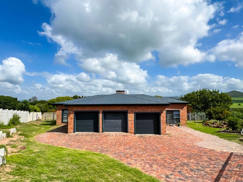 Versatile Dual-Living Opportunity in Klein Brak - Photo 2