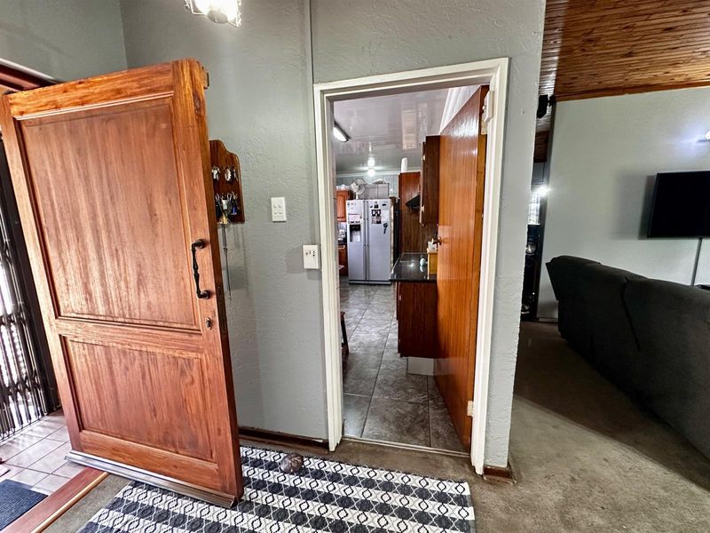 House For Sale in Murrayfield, Pretoria - Photo 5