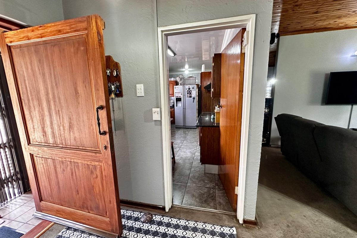 House For Sale in Murrayfield, Pretoria - Photo 5