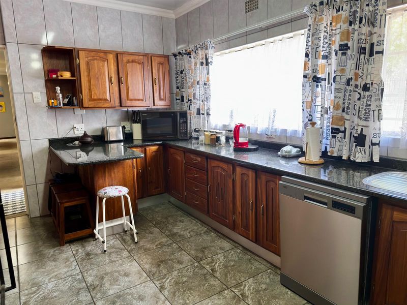 House For Sale in Murrayfield, Pretoria - Photo 10