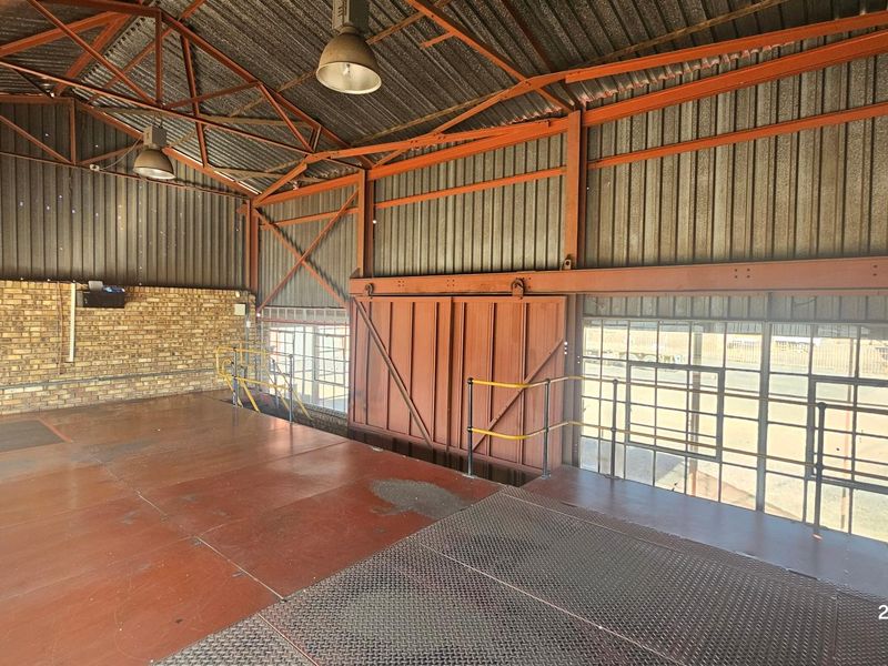 Industrial Property To Rent in Vaalbank, Middelburg - Photo 8