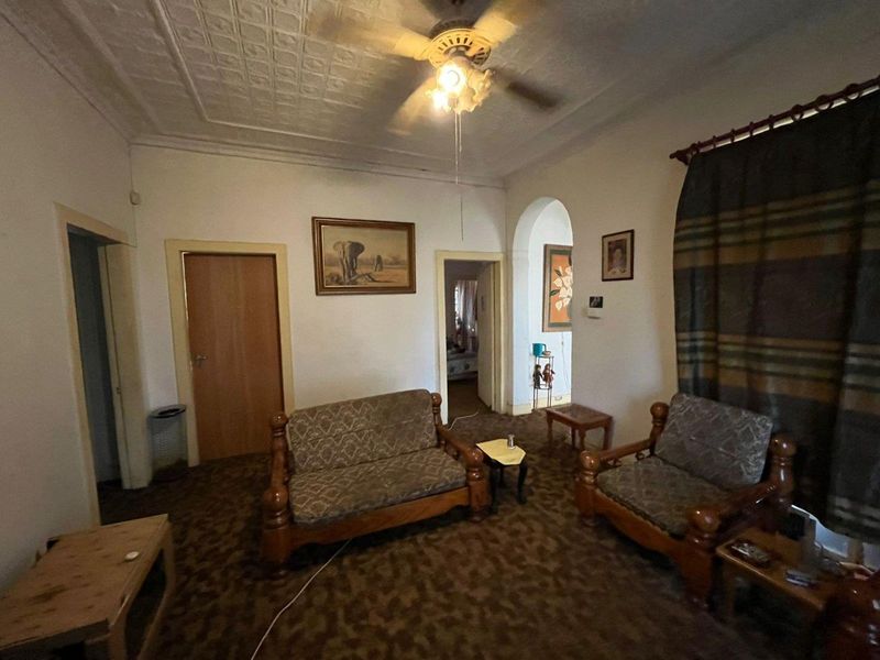 Bargain 4 Bed, extra outside rooms full of potential, Up For GRABS! Brakpan - Photo 6