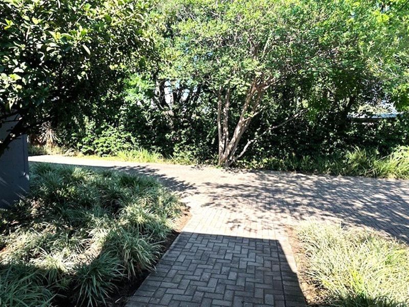 Office To Let - Photo 3