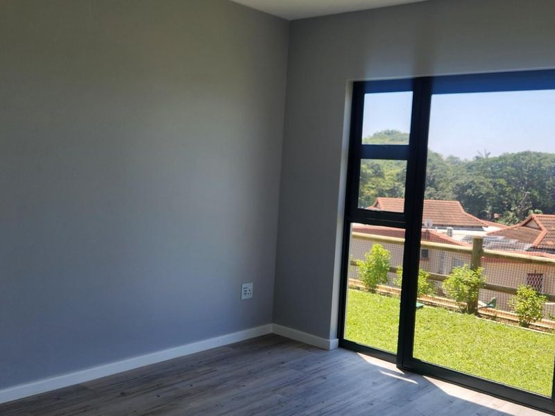 Oceans on Main Villa - Luxury coastal living - Photo 8