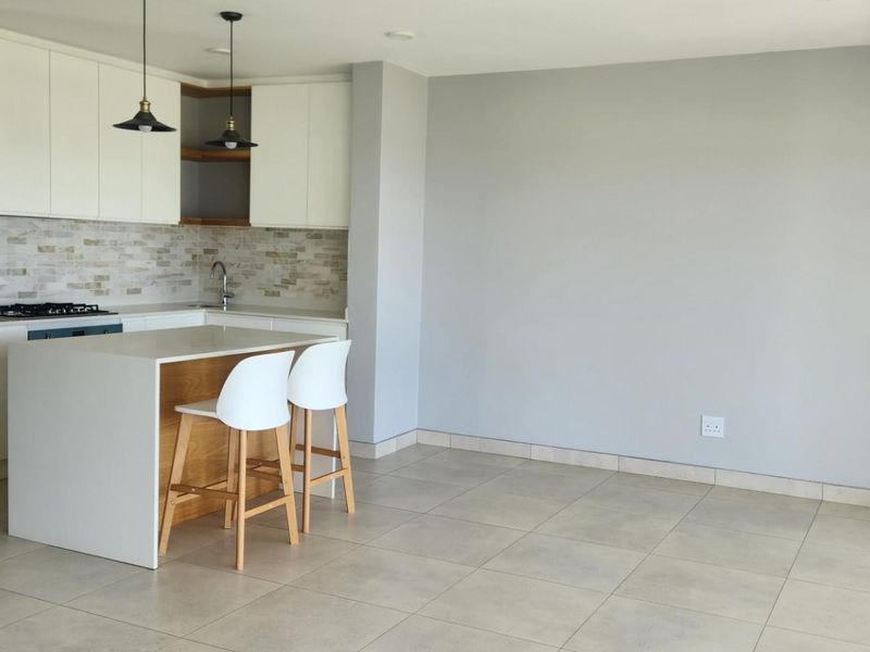 Oceans on Main Villa - Luxury coastal living - Photo 6