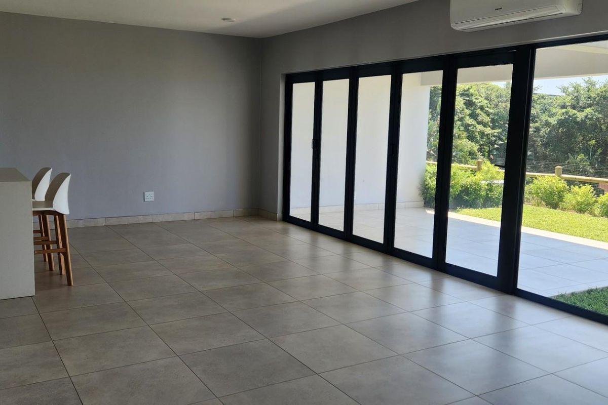 Oceans on Main Villa - Luxury coastal living - Photo 4