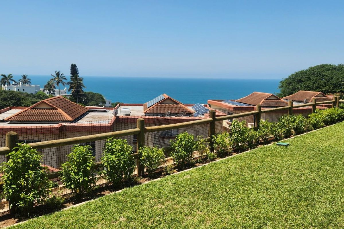 Oceans on Main Villa - Luxury coastal living - Photo 3