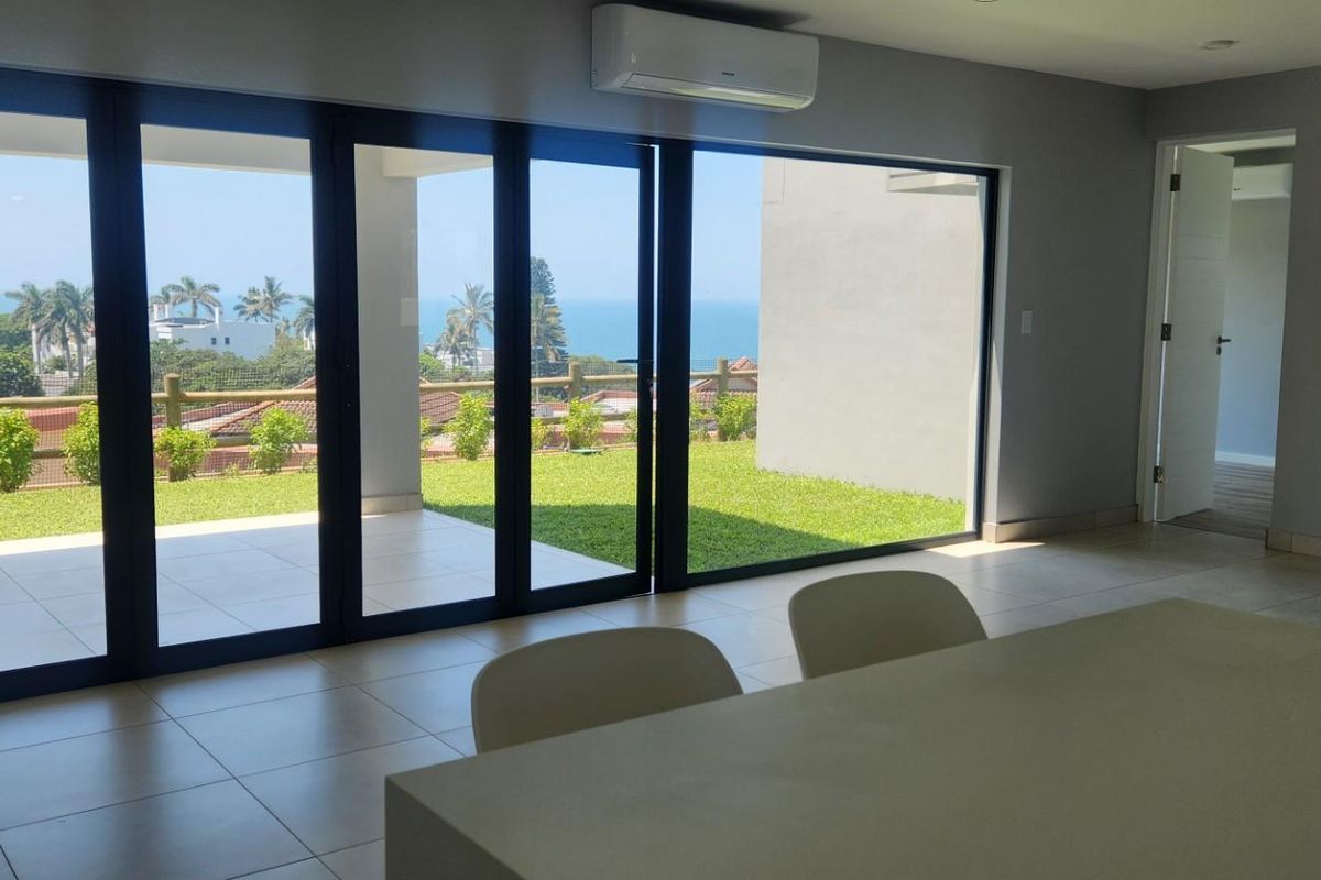 Oceans on Main Villa - Luxury coastal living - Photo 5