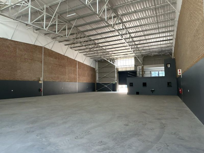895 sqm Warehouse To Let | Silverview Business Park | Samrand - Photo 6