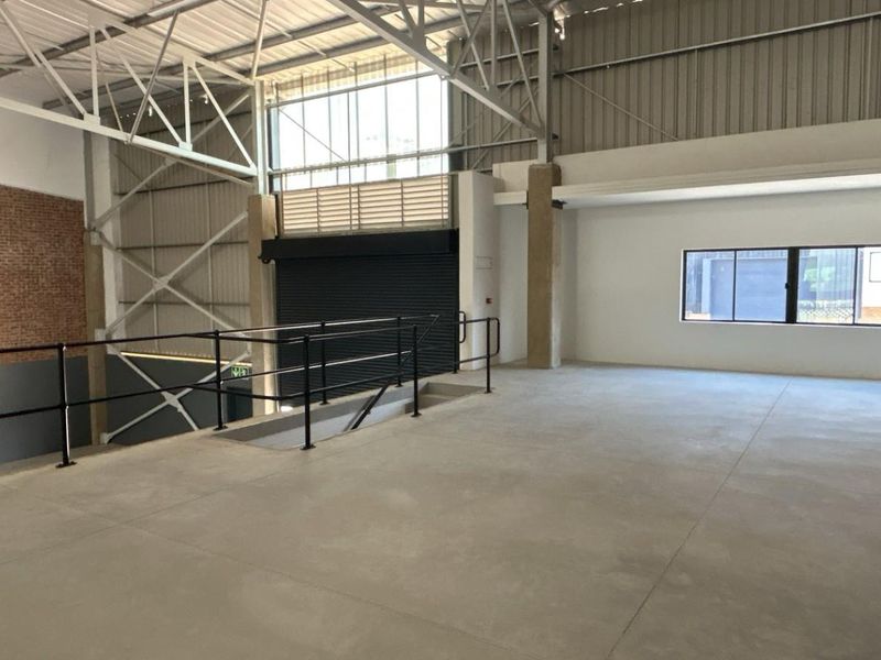 895 sqm Warehouse To Let | Silverview Business Park | Samrand - Photo 5