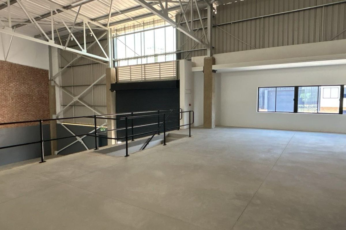895 sqm Warehouse To Let | Silverview Business Park | Samrand - Photo 5