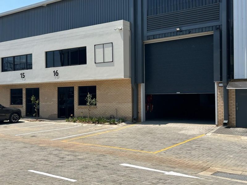 895 sqm Warehouse To Let | Silverview Business Park | Samrand - Photo 9