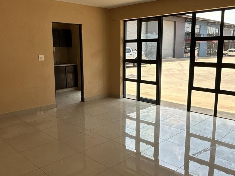 Warehouse To Let | Unit 85 | 334 sqm | Pomona Junction - Photo 2