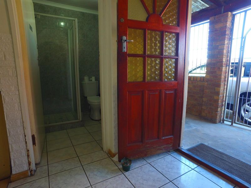 Investment property for sale in Belhar - Photo 4