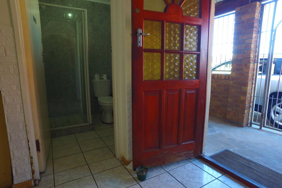 Investment property for sale in Belhar - Photo 4