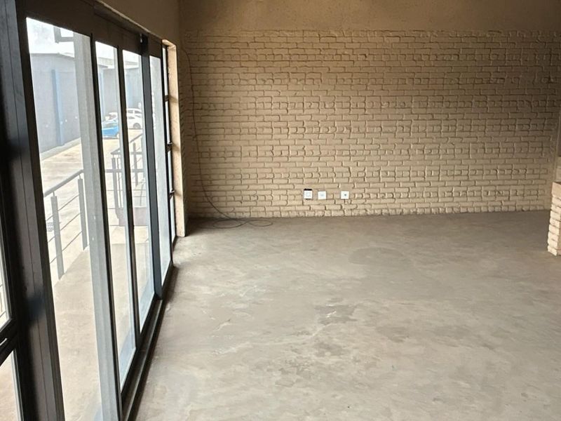 Warehouse To Let | Unit 80 | 334 sqm | Pomona Junction - Photo 2