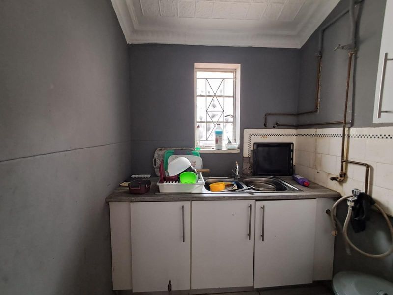 House For Sale in Bellevue, Johannesburg - Photo 10