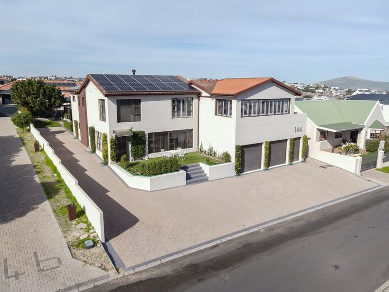 Where the West Coast Comes Indoors - A Seven-Bedroom Lifestyle Home in Myburgh Park, Langebaan - Photo 1