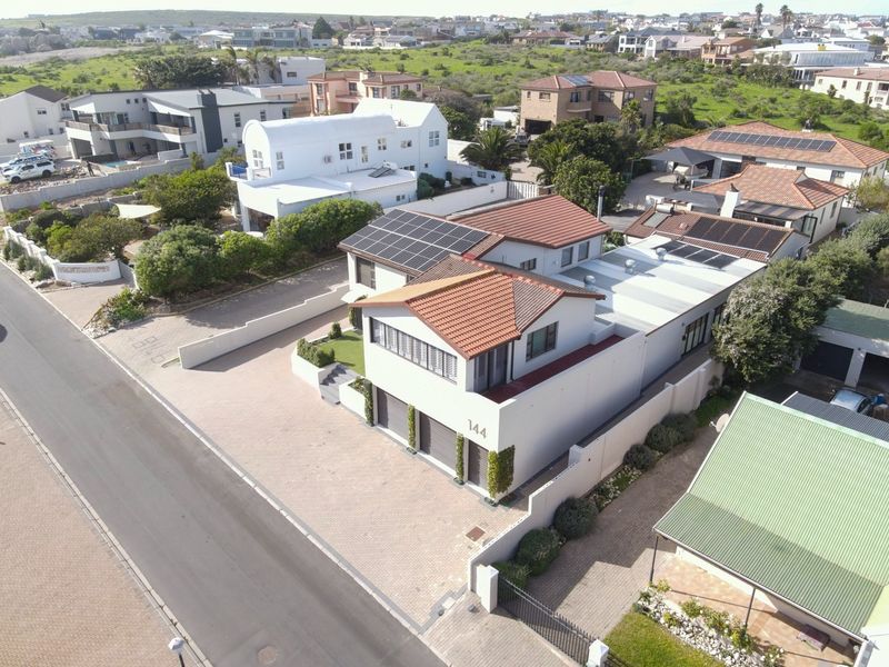 Where the West Coast Comes Indoors - A Seven-Bedroom Lifestyle Home in Myburgh Park, Langebaan - Photo 2
