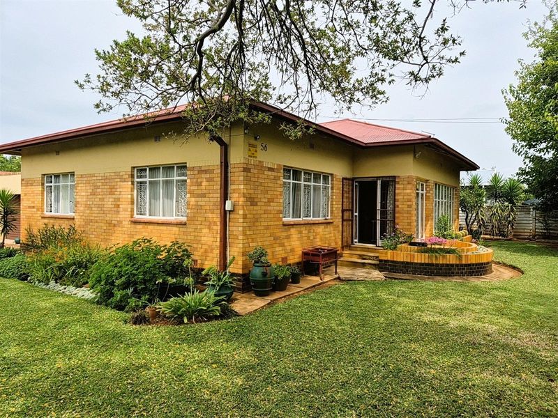 Prime Investment Opportunity in Die Bult - Family Living, Student Accommodation or Office Conversion - Photo 9