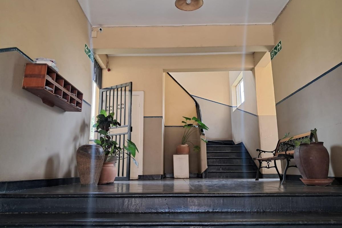 House For Sale in Bellevue, Johannesburg - Photo 4