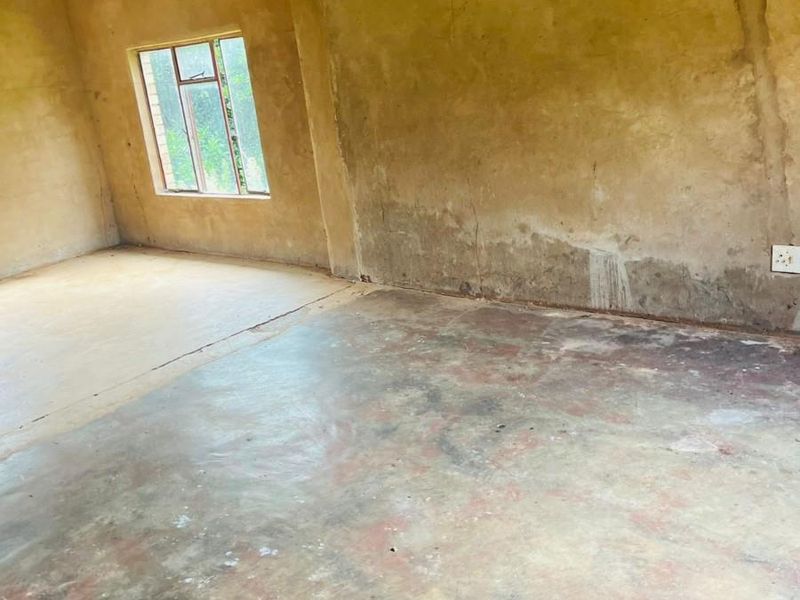 House For Sale in Thohoyandou Rural, Tshilapfene - Photo 4