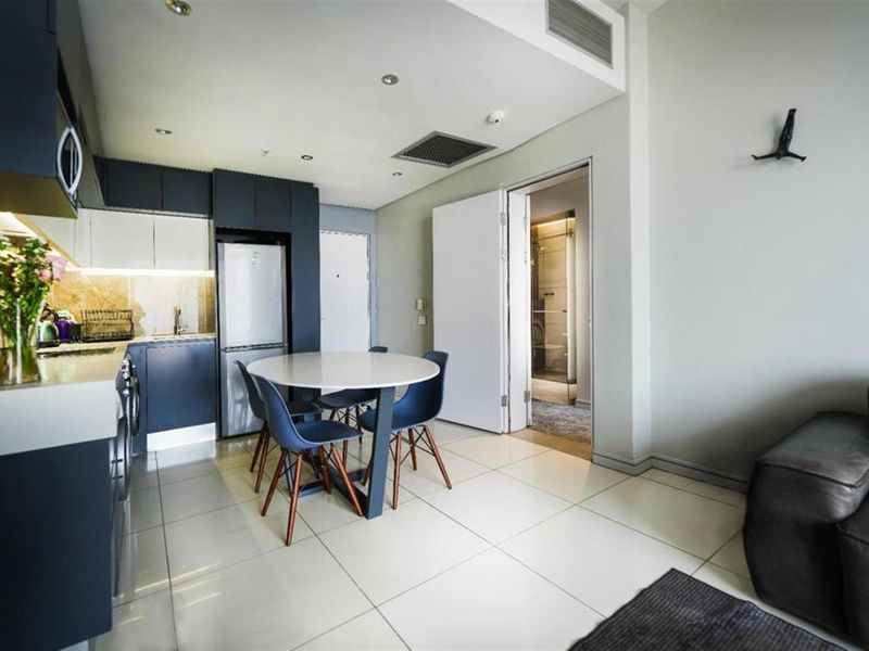 Prestigious 2-Bedroom Apartment For Sale at The Capital on The Park - Photo 2