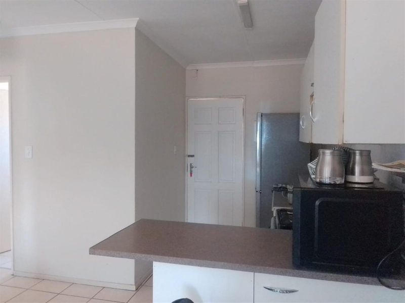2 Bedroom Townhouse For Sale in Florentia Alberton Gauteng - Photo 6