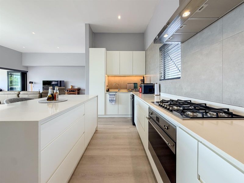 Sea View Villa in Shakas Rock - Photo 7