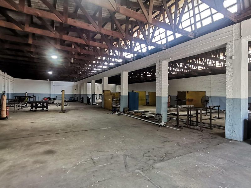 Industrial Warehouse / Workshop to rent in Paarl - Photo 3